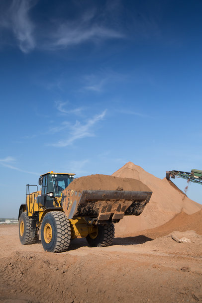 New Cat® 966 GC Wheel Loader delivers high performance, easy operation, and low owning and operating costs